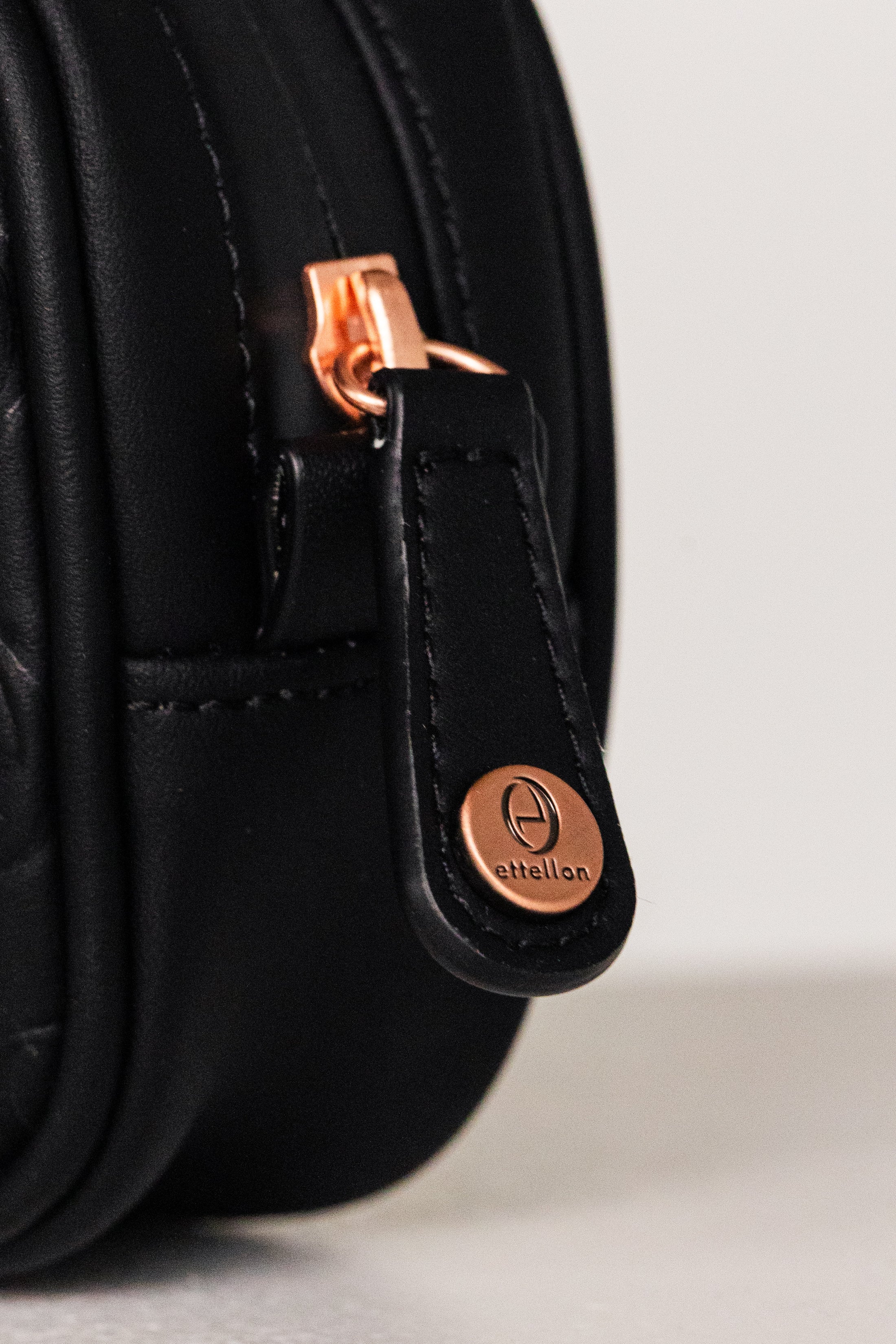 The Leather Ryan Pouch